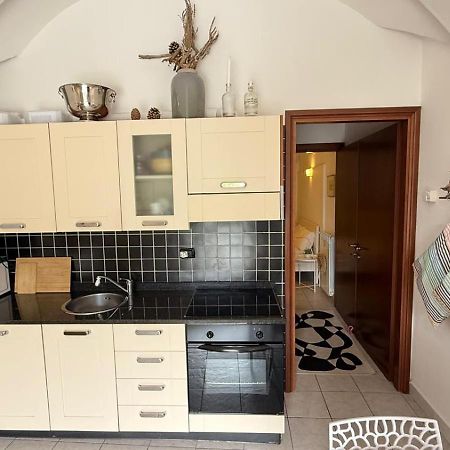 1-Bedroom Apartment Bello Posto Acquaseria Kültér fotó